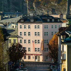 hotel-vier-jahreszeiten-salzburg.saalbachhinterglemmhotels.com/