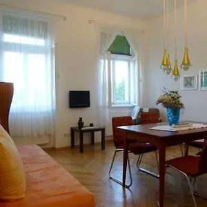 Aparthotel Maximillian, Wien