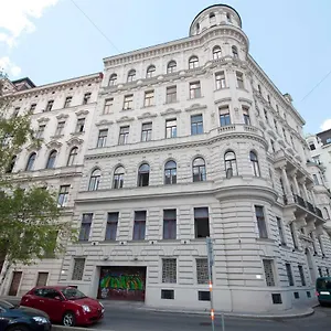 Gasthof K+t Boardinghouse, Wien