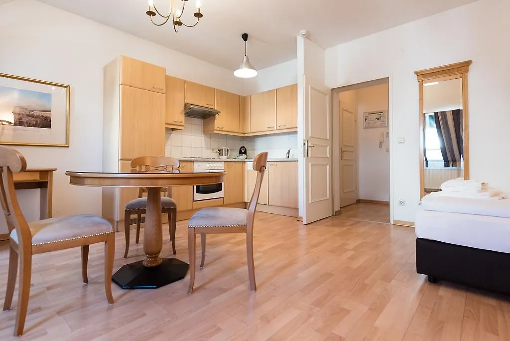 Aldano Apartments Vienna 3*,  Austria